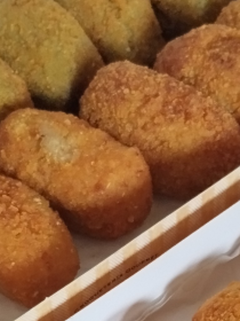 Carta de Restaurantes en Pamplona, CroquetArte Pamplona, Croqueta de salmón ahumado con puerros