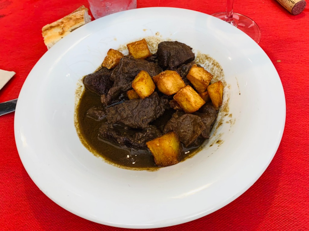 Carta de Restaurantes en Pamplona, El Torreón del Castillo, Estofado de toro