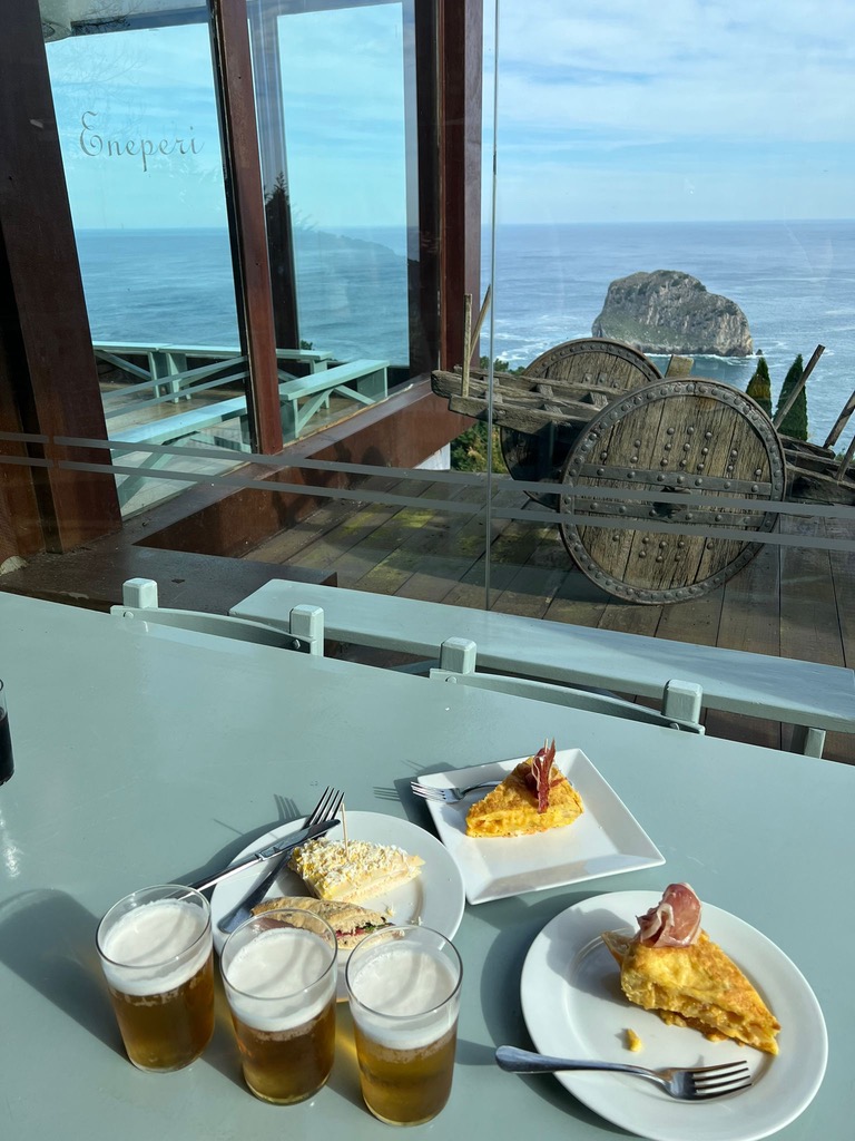 Menu of Restaurants in Pamplona, Eneperi, Pintxo de tortilla