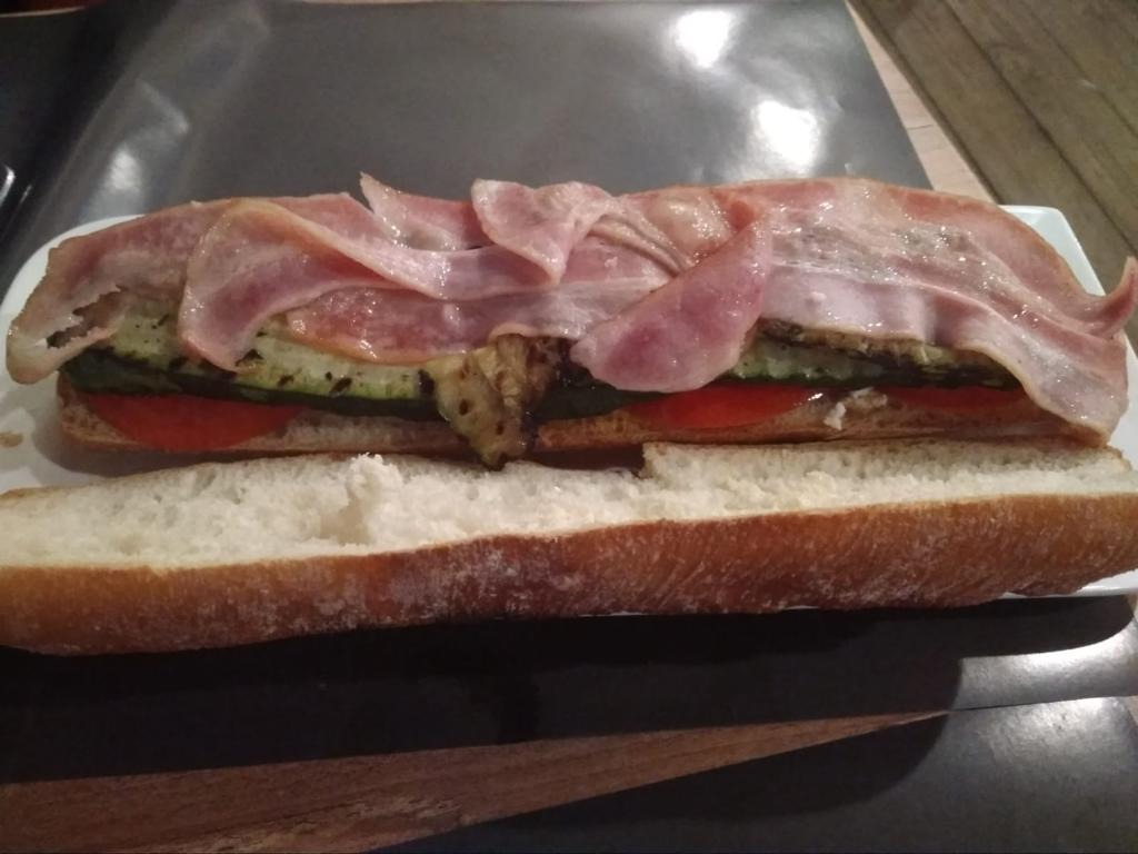 Carta de Restaurantes en Pamplona, Extra Time Bar, Calabacín