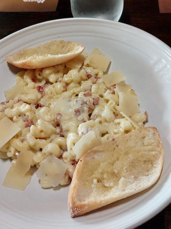 Carta de Restaurantes en Pamplona, Foster's Hollywood, Macarrones carbonara