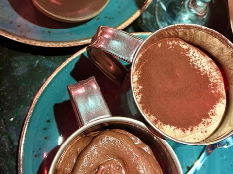 Menu of Restaurants in Pamplona, Grosso Napoletano, Tiramisú de chocolate blanco