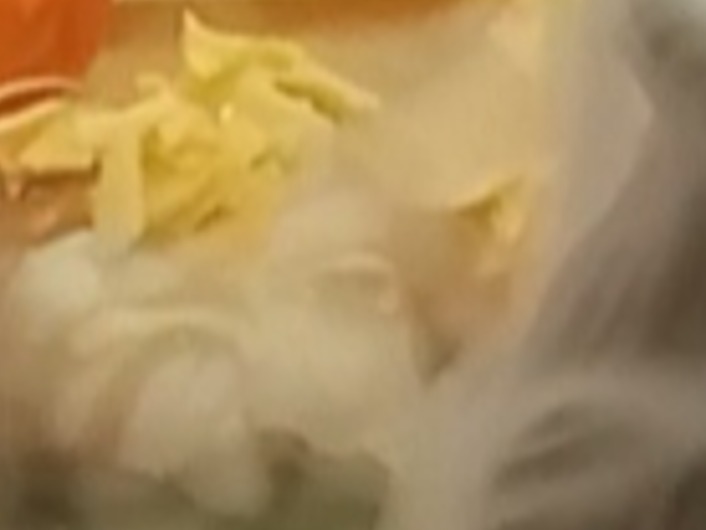Carta de Restaurantes en Pamplona, Hanami Pamplona, Sushi de lubina con almendras