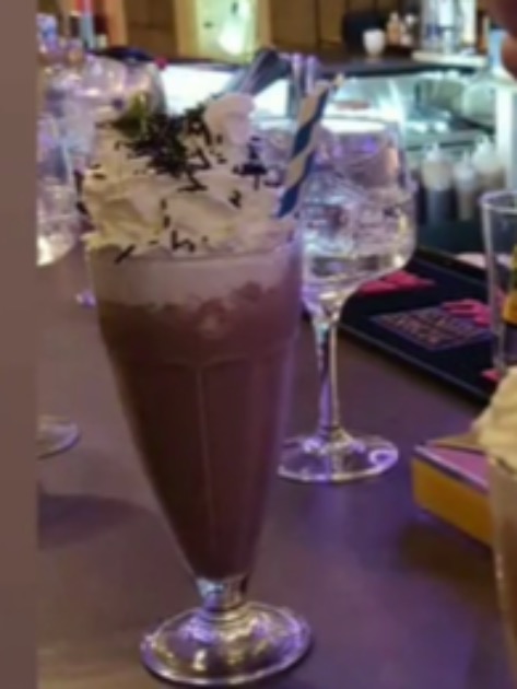 Carta de Cervecerías en Pamplona, La Basílica de Yul, Batido de oreo