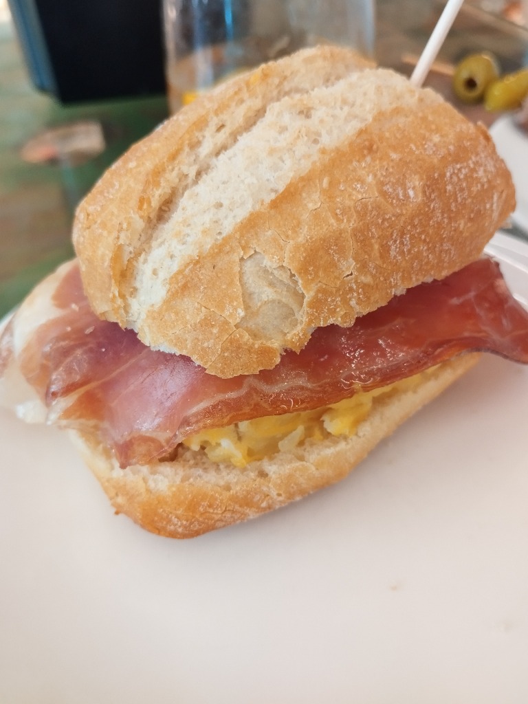 Carta de Restaurantes en Pamplona, La Huerta de Chicha, Pulga de tortilla de patata y jamón