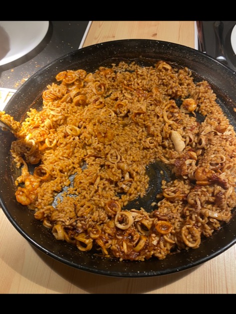 Carta de Restaurantes en Pamplona, La Mar Salada, Arroz abanda con gambas y chipirones