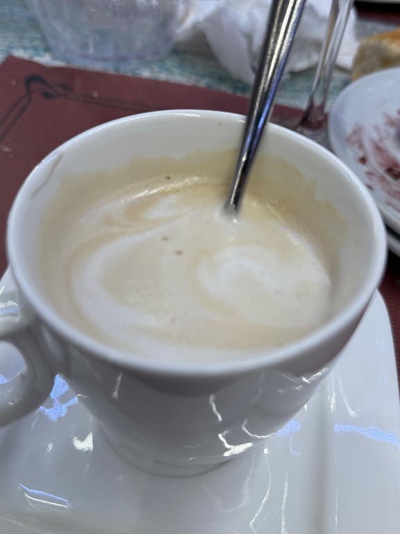 Recomendación gastronómica de Pamplona: Café con leche