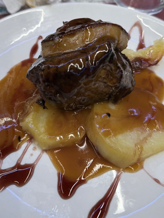 Recomendación gastronómica de Pamplona: Solomillo de Vaca con Foie y Salsa de Oporto