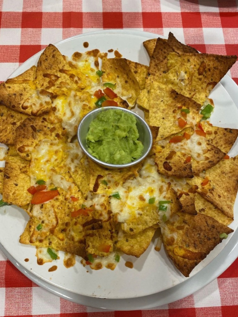 Carta de Restaurantes en Pamplona, POMODORO Pizza Pasta Burritos, Nachos mexicanos