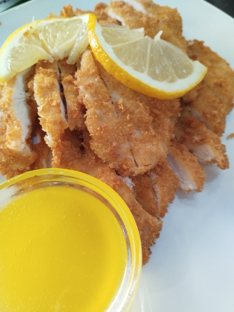 Carta de Restaurantes en Pamplona, Restaurante Asiático - ASIÁTICO PANDA, Pollo al limón
