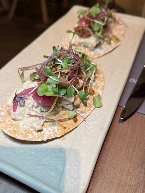 Recomendación gastronómica de Pamplona: Ensaladilla rusa con anchoa