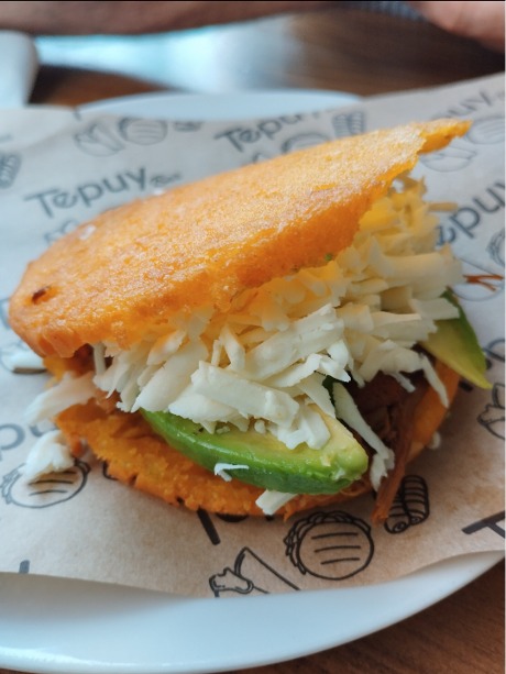 Carta de Restaurantes en Pamplona, Tepuy Bar "Tequeños & Tapas", Arepa especial de carne
