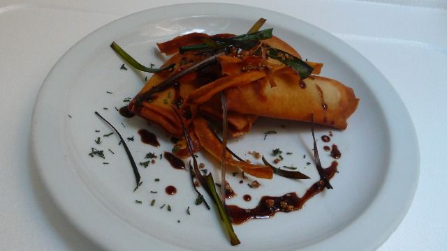 Carta de Restaurantes en Pamplona, Vegetariano Sarasate, Rollitos de primavera con salsa agridulce