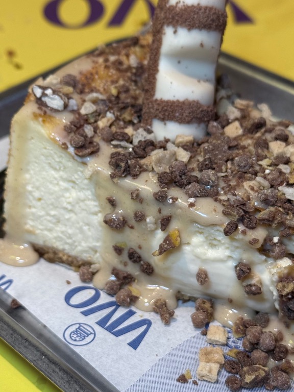 Carta de Restaurantes en Pamplona, VIVO burger, Tarta de queso kinder