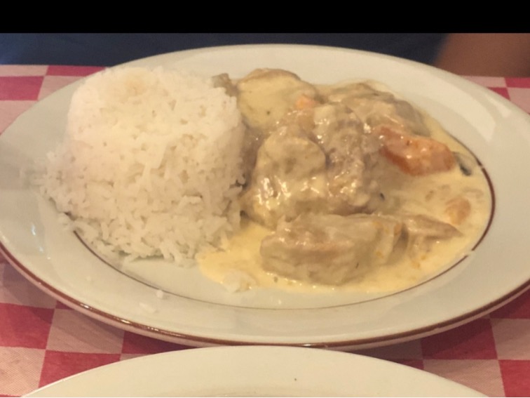 Menu of Restaurants in Paris, le petite hostellerie, Blanqueare de veau façon grand-mere