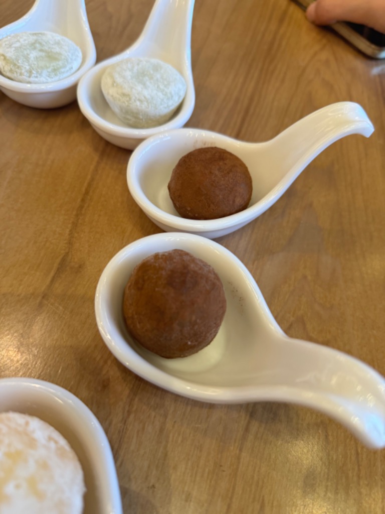 Carta de Restaurantes en Paterna, Kaisen Experience - Heron City, Mochi de trufa