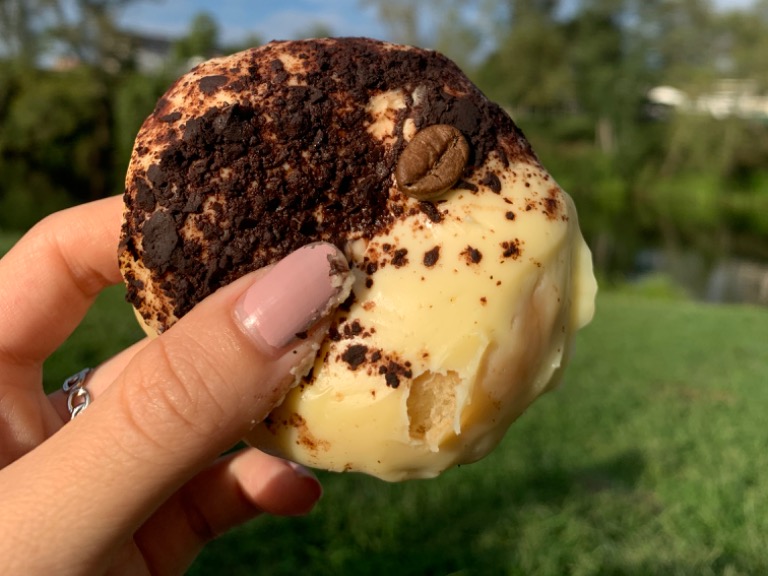 Carta de Bares en Pontecesures, Cafetería A Palmeira, Mini donut de tiramisú