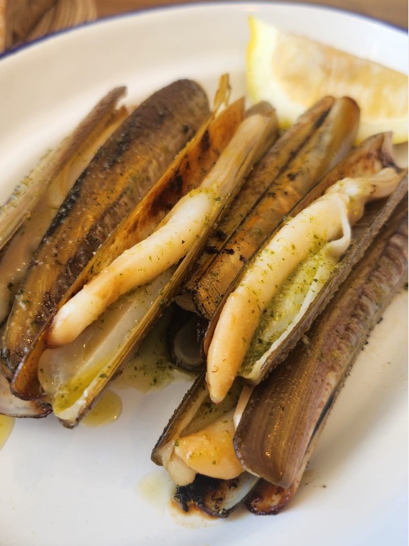 Recomendación gastronómica de Pontevedra: Navajas