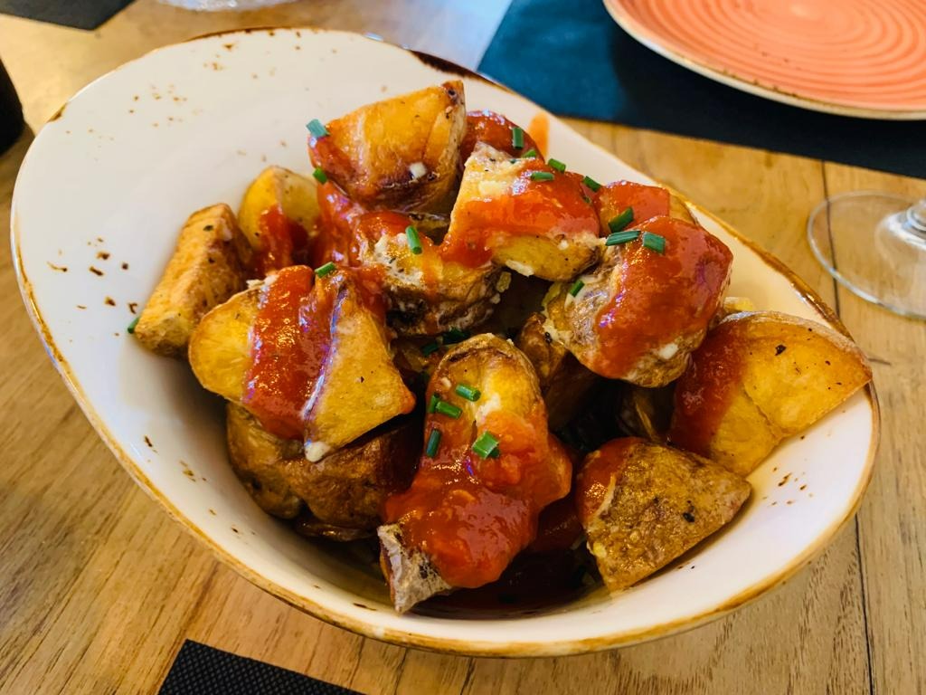 Carta de Restaurantes en Posada, Gastrobar La Sierra, Patatas Piri-Piri