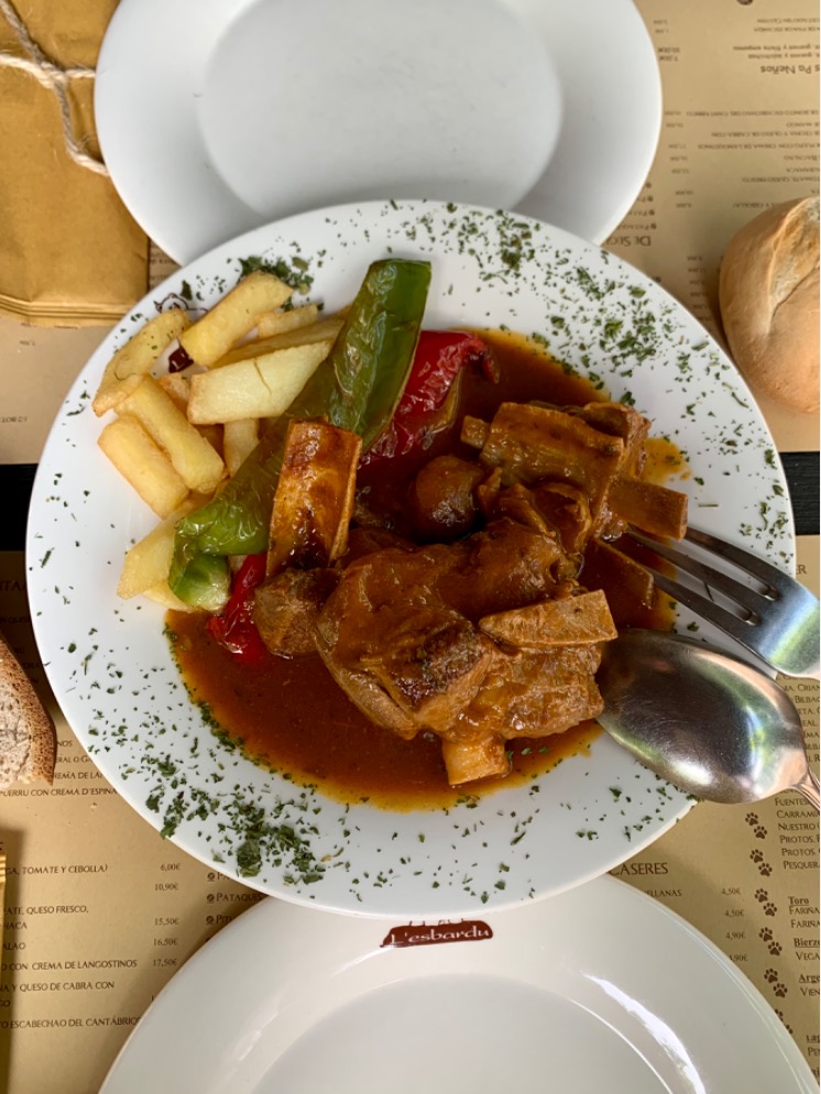Carta de Restaurantes en Proaza, L'Esbardu, Cabritu Guisau