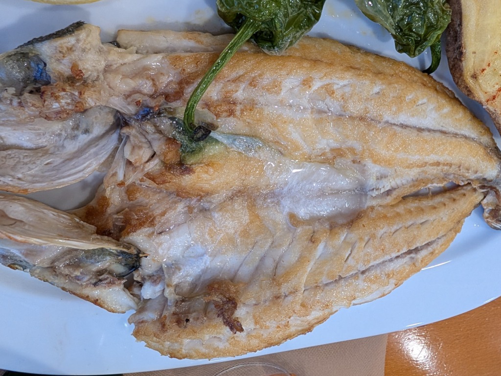 Carta de Restaurantes en Cuart de Poblet, Mesón San Juan, Lubina