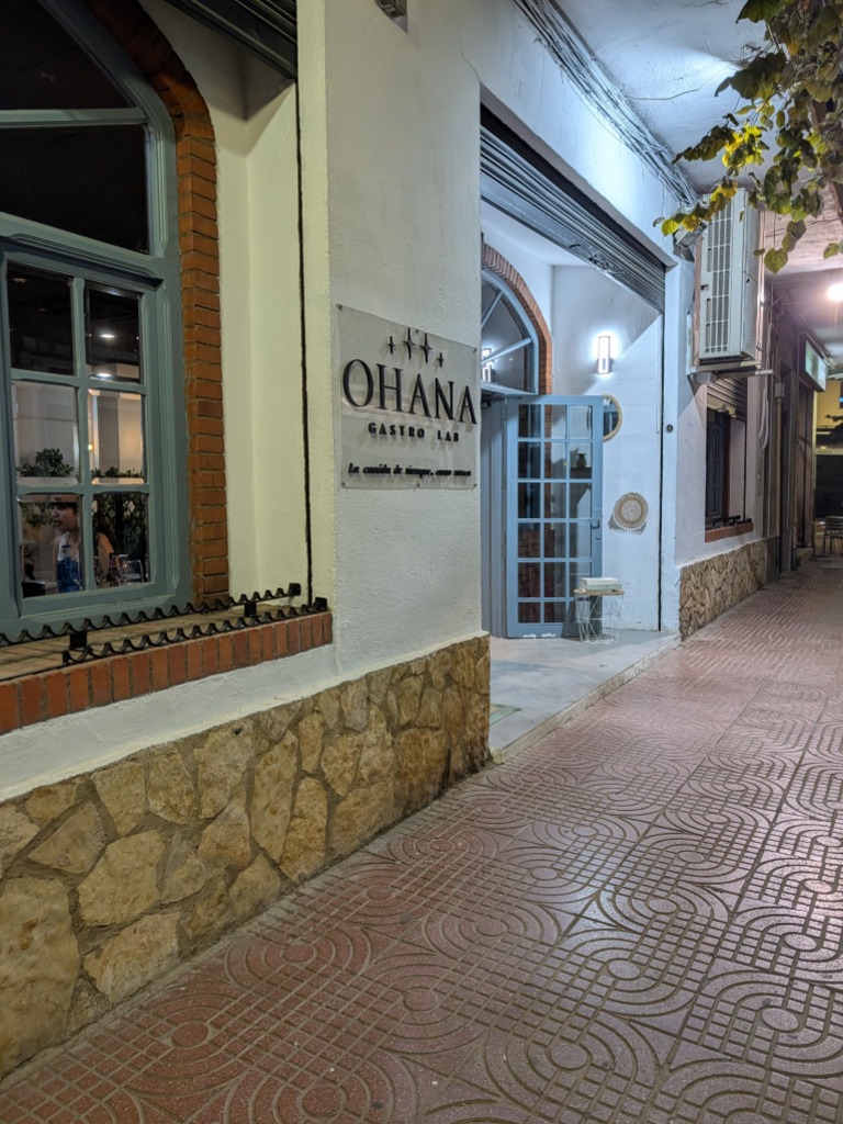 Valoración y opiniones de comida y bebida en Requena, Ohana Gastro Lab, Ohana Gastro Lab