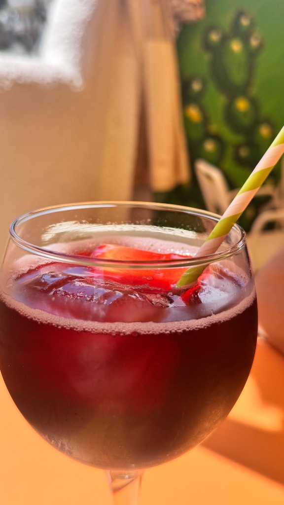 Valoración y opiniones de comida y bebida en Roda de Berà, Taquito Lindo, Agua de Jamaica
