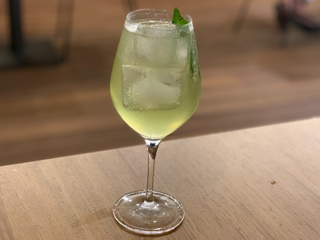 Carta de Restaurantes en Salou, Flamma Beach Foodhouse, Fancy Basil