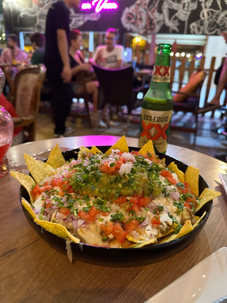 Carta de Restaurantes en San Juan de Alicante, ¡ AY MAMACITA !, Nachos ay cabron