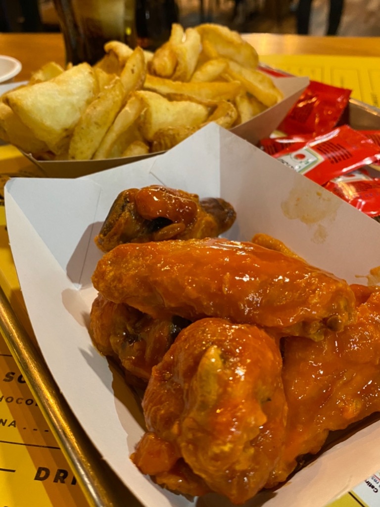 Carta de Restaurantes en San Juan de Alicante, BIG TWINS 🍔 Burger San Juan, Wing buffalo