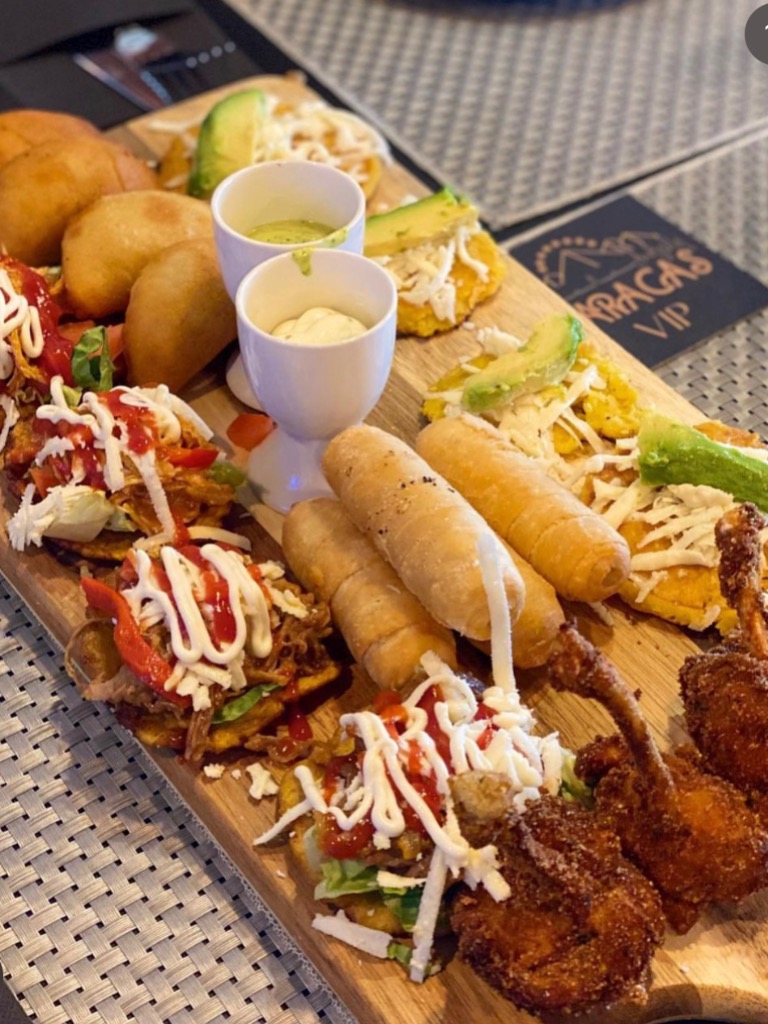 Carta de Restaurantes en San Juan de Alicante, Caracas Vip Alicante, Tabla en este país, tu país, mi país