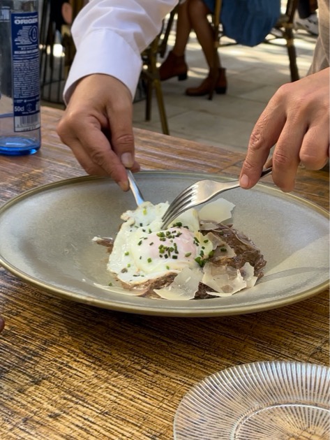 Carta de Restaurantes en San Juan de Alicante, Restaurante Finca Santa Luzia, Colmenillas con carrillada desmechada, foie y huevo