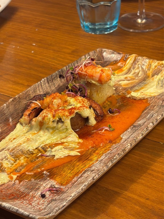 Recomendación gastronómica de San Juan de Alicante: Patatas bravas con nuestra salsa secreta