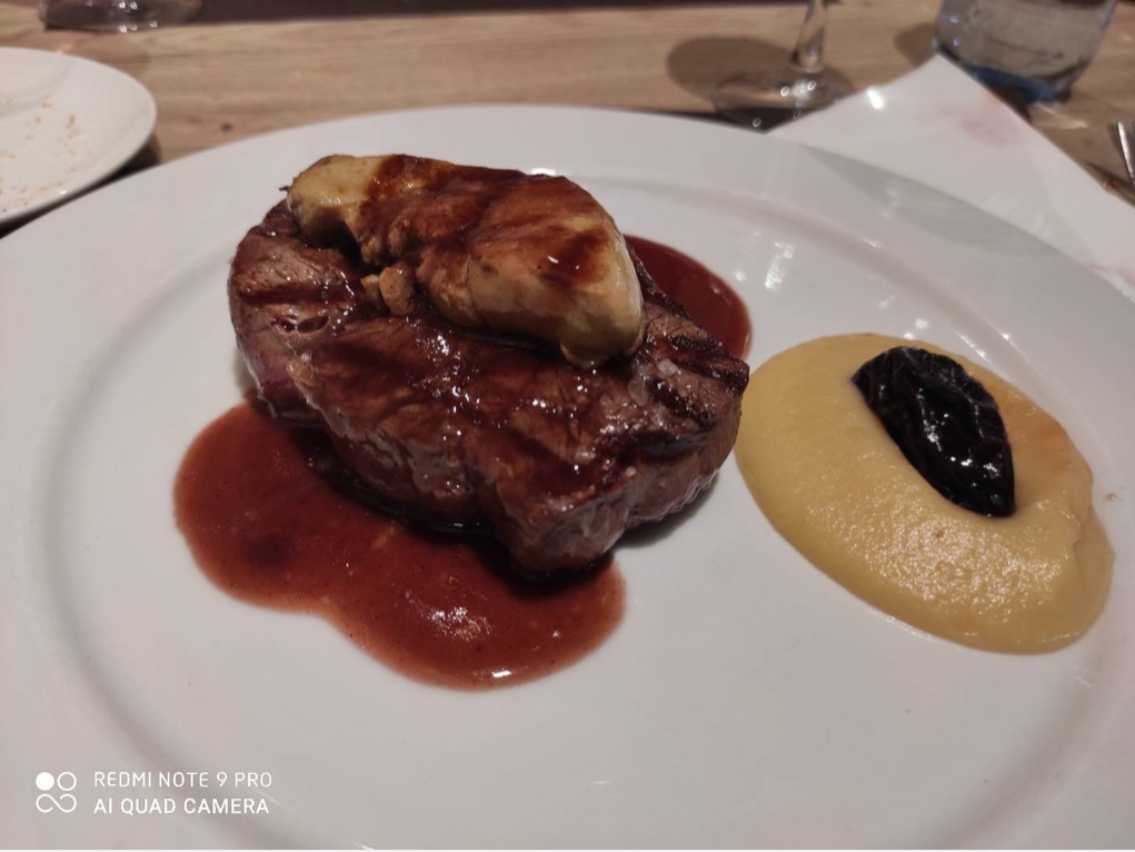 Gastronomy recommendation in San Martin de Unx: Solomillo de ternera