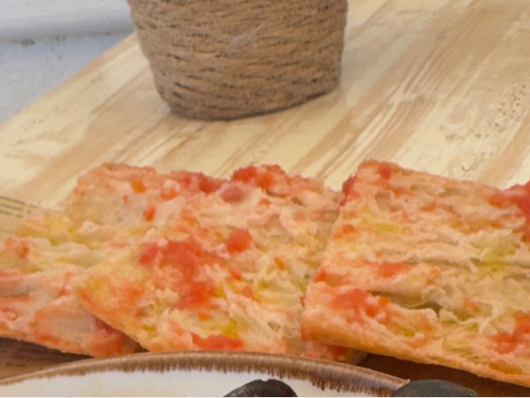 Carta de Restaurantes en Sant Salvador, La Cuina de la Marga, Pan de Cristal