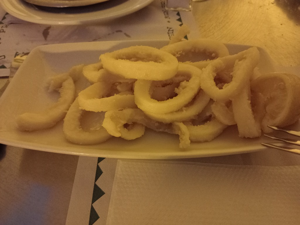 Menu of Restaurants in Segovia, Cafetería Orly, Calamares a la romana