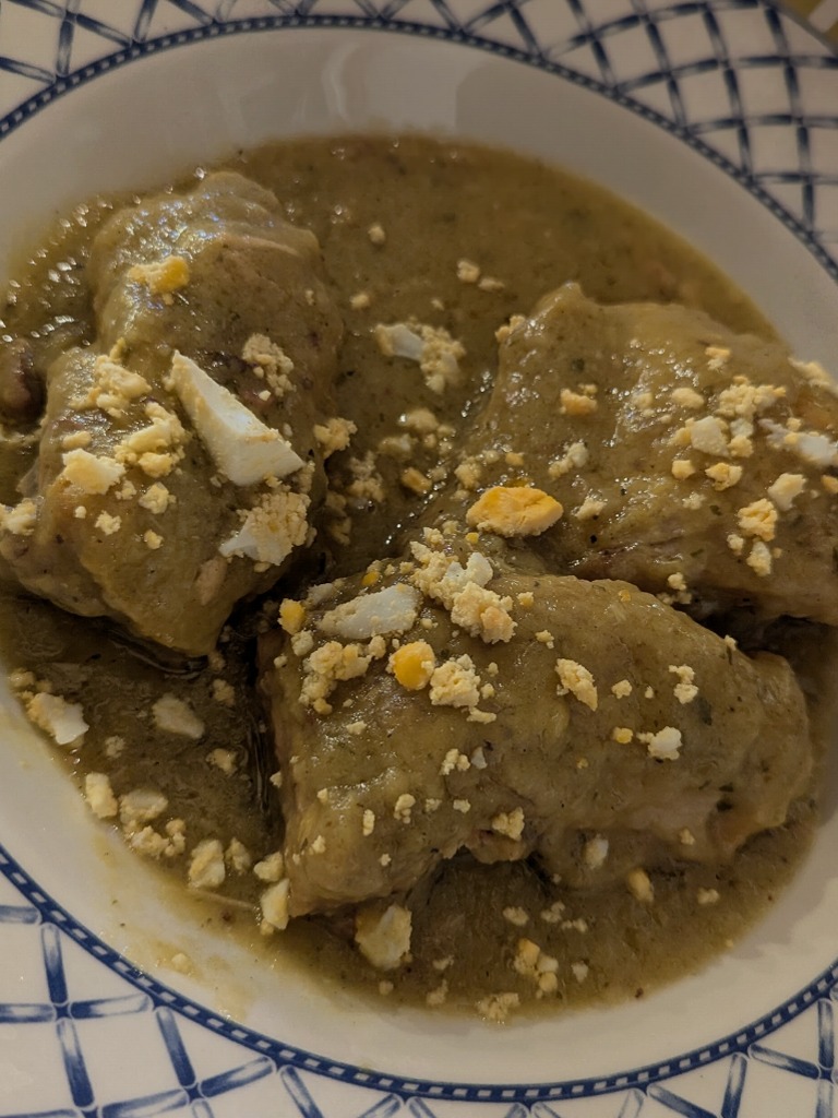 Menu of Restaurants in Segovia, Mesón de Cándido, Pollo de corral en pepitoria