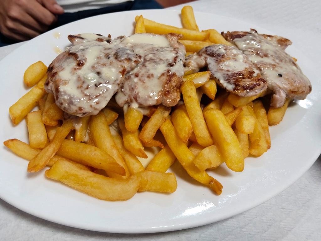 Menu of Restaurants in Seville, Bar Hermanos Gomez, Solomillo al Rockefort