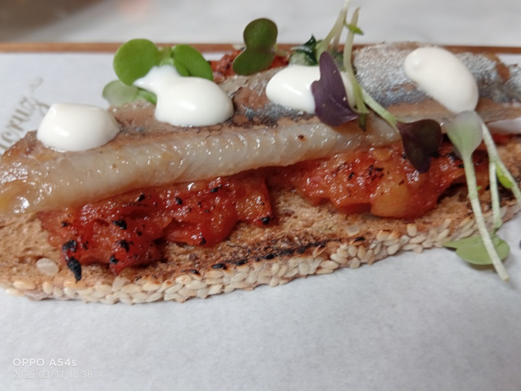 Review and opinions of food and drinks in Seville, Café Santacruz - tapas bar, Tosta de sardina ahumada