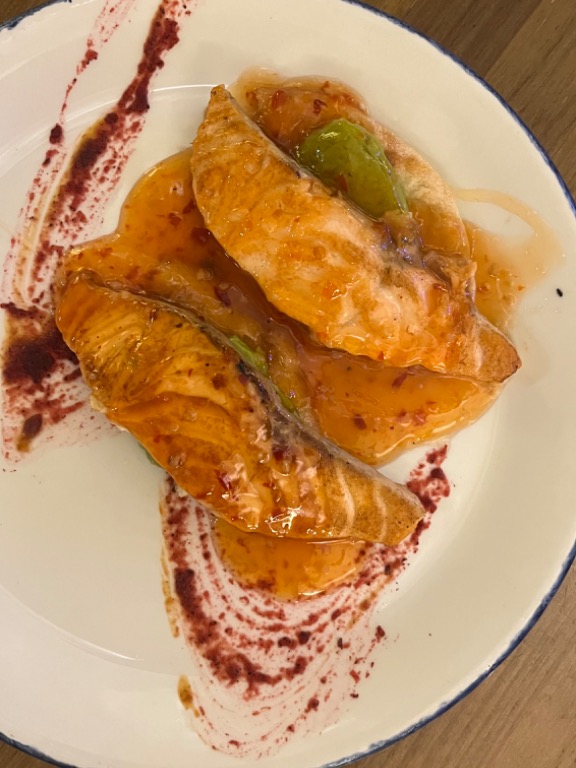 Carta de Restaurantes en Sevilla, Cervecería Giralda Bar, Salmón a la plancha