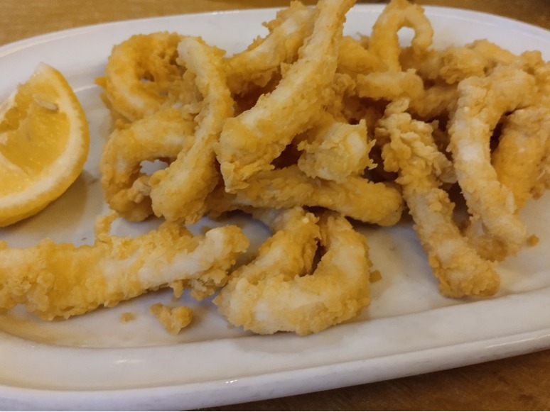 Gastronomy recommendation in Siero: Calamares fritos