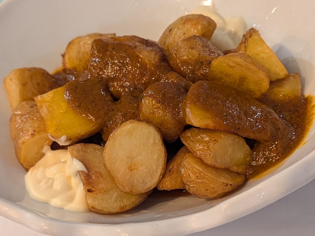 Menu of Restaurants in Siete Aguas, Setaygues Gambrinus, Patatas bravas
