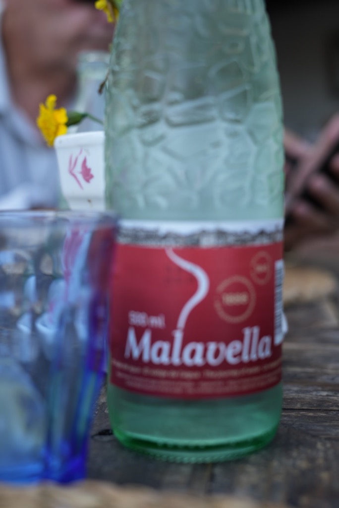 Valoración y opiniones de comida y bebida en Sitges, Amanit Sitges, Agua con gas