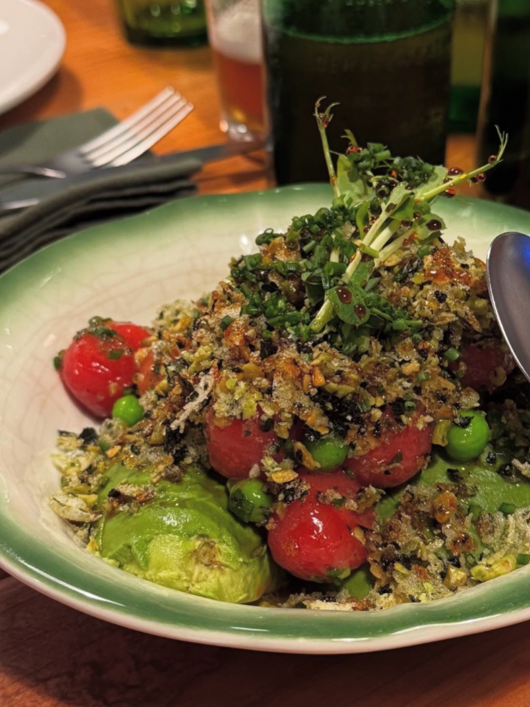 Carta de Restaurantes en Sitges, Hibou - Sitges, Aguacate con …