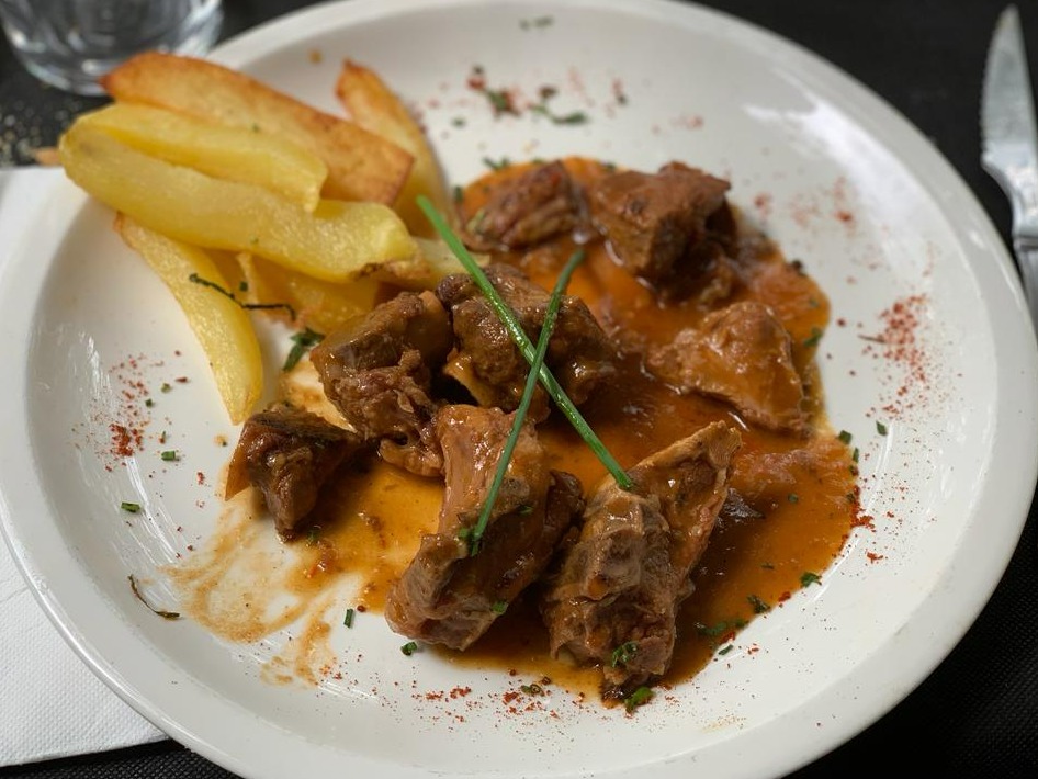 Carta de Restaurantes en Sorauren, Restaurante Posada de Sorauren, Cordero al chilindrón