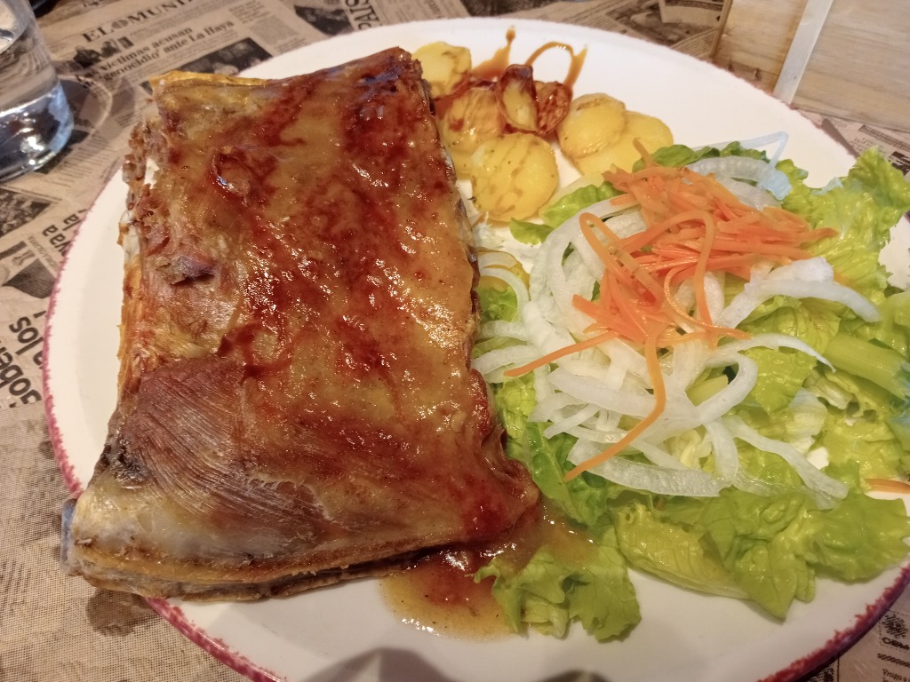 Menu of Restaurants in Tafalla, Restaurante en Tafalla El Paso, Cordero asado con ensalada