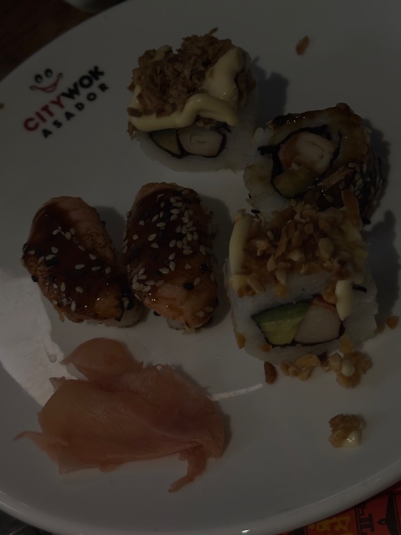 Carta de Restaurantes en Tarragona, Wok Buffet, Sushi