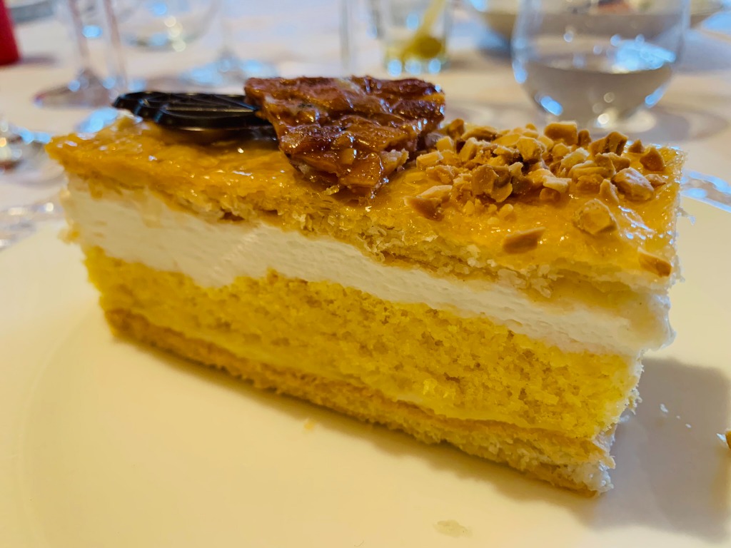 Carta de Restaurantes en Tiós, Restaurante Tiós, Milhojas de nata y crema