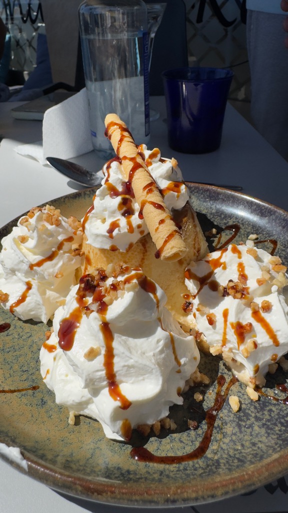 Review and opinions of food and drinks in Torredembarra, Restaurant KaiOna, Flan con nata