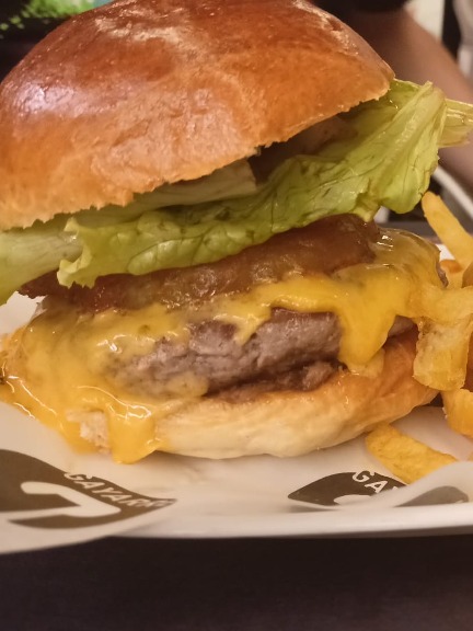 Carta de Restaurantes en Tudela, Gayarre Bar Restaurante, Hamburguesa clásica